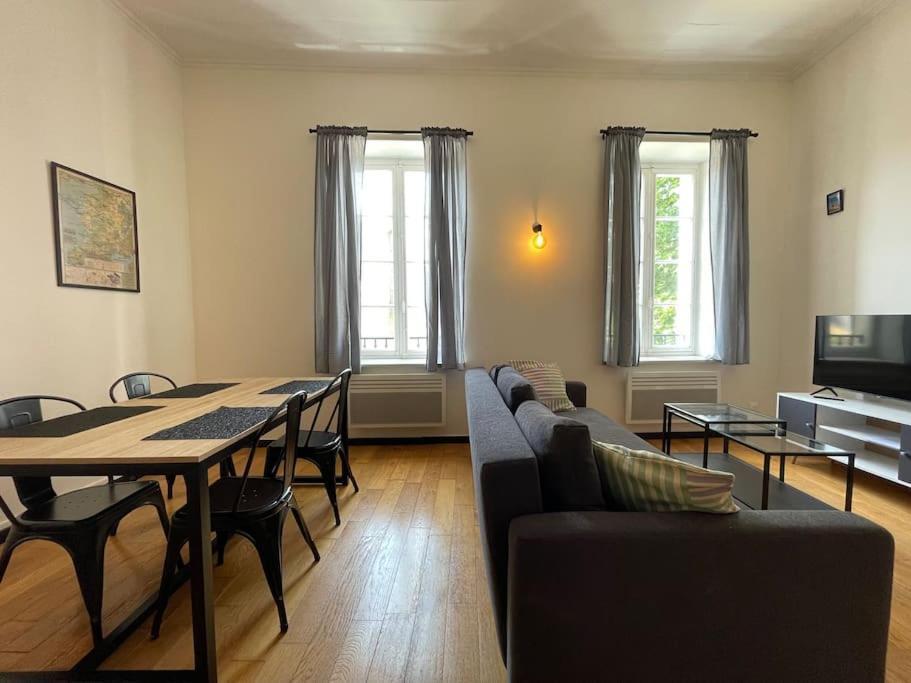 L'Appartement Tomey Avec Parking 카르카손 외부 사진